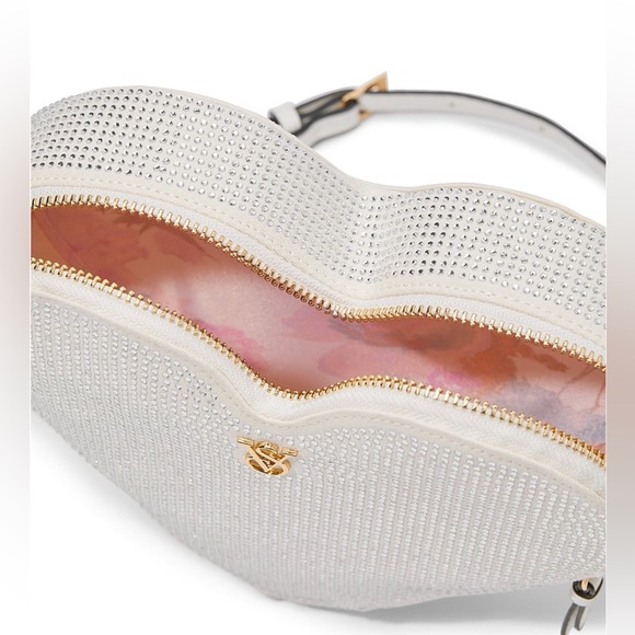 NWT Victoria’s Secret RHINESTONE HEART CROSSBODY BAG & HEART POUCH - Picture 9 of 13